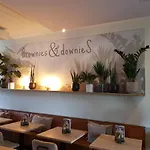 Guest house Slapen Bij Brownies & Downies *